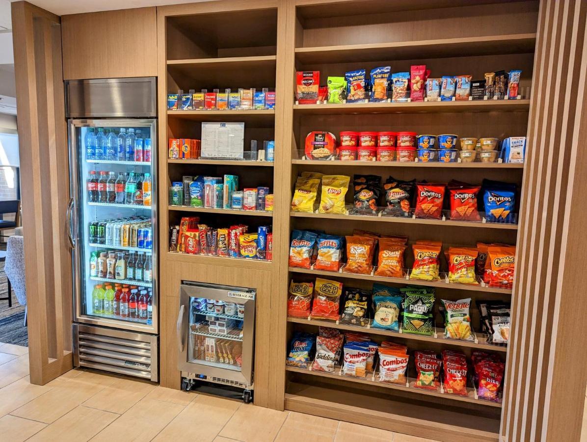 Holiday Inn Express Indianapolis Airport By Ihg Plainfield Extérieur photo