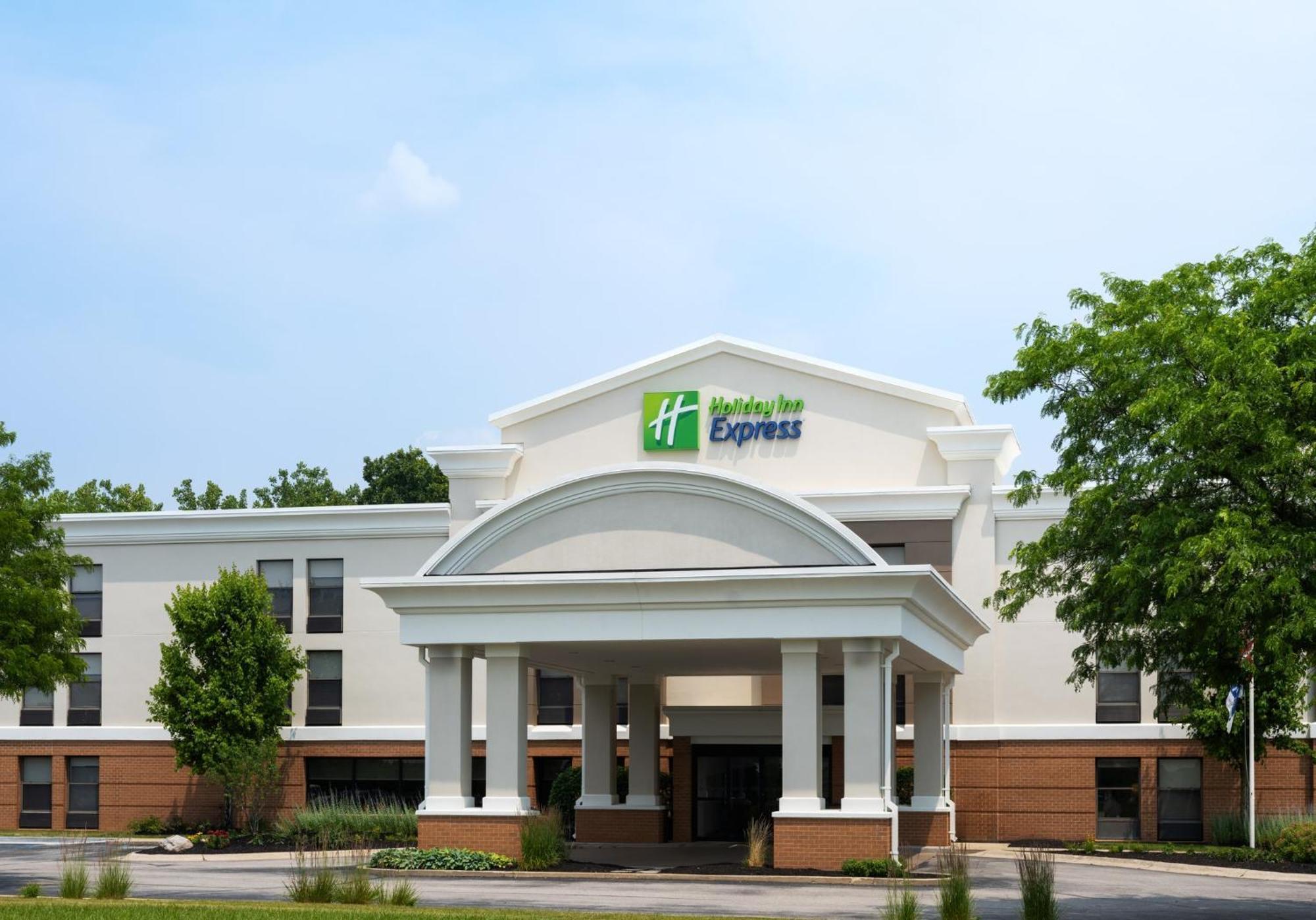 Holiday Inn Express Indianapolis Airport, An Ihg Hotel Plainfield Extérieur photo