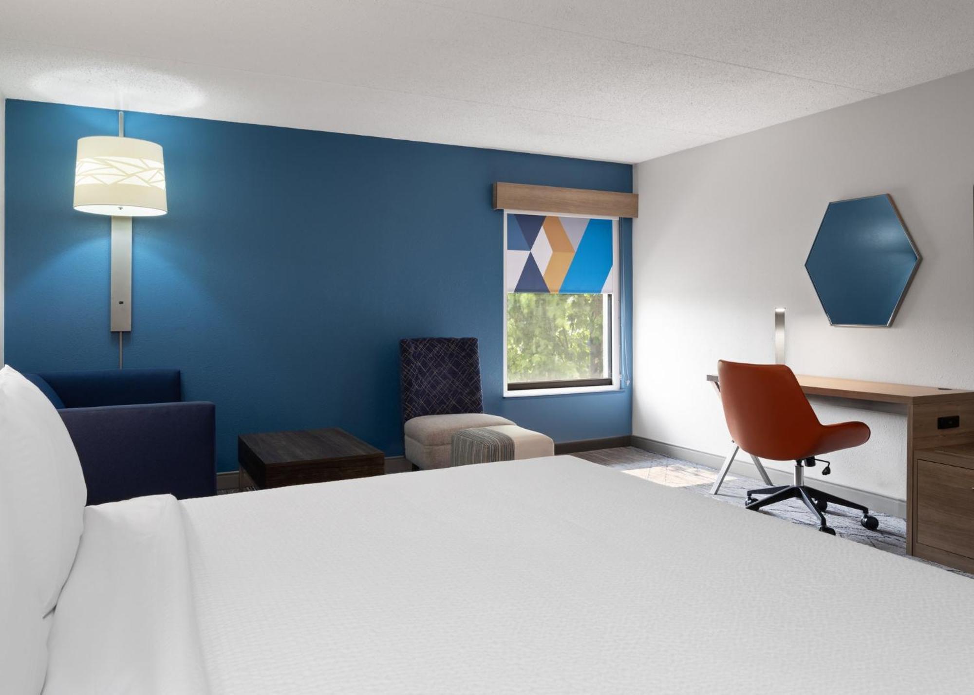 Holiday Inn Express Indianapolis Airport By Ihg Plainfield Extérieur photo